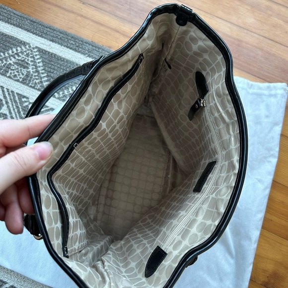 Kate Spade Hand Bag - Picture 4 of 5